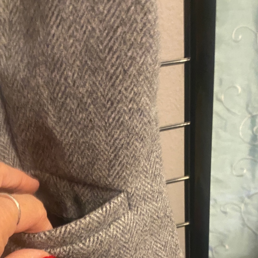 Gray Button-Up Vest - Picture 5 of 8